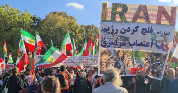 80.000 persones de tot Europa es manifesten a Berlín contra el règim de l'Iran i per la llibertat