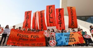 Acción para la eliminación progresiva de los combustibles fósiles en la Conferencia de las Naciones Unidas sobre el Cambio Climático (COP28/ Andrea DiCenzo/Flickr)