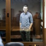 Alexéi Navalni en la sala de tribunales de Moscú el 20 de febrero de 2021 Evgeny Feldman Wikipedia