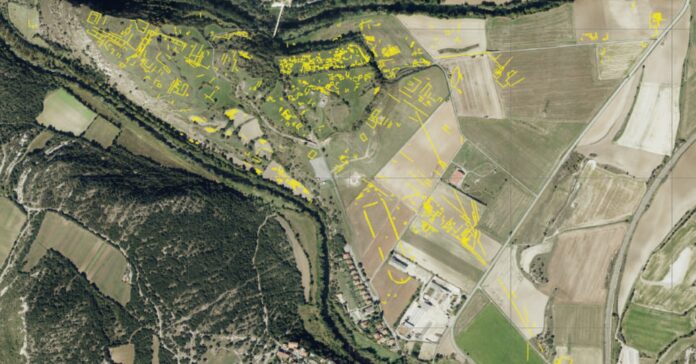 El plano muestra el lugar donde se ha encontrado el circo romano (Diputación foral de Álava)