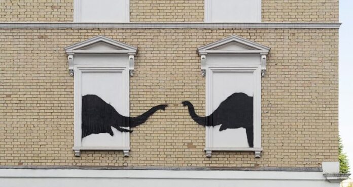 Detalle de uno de los grafitis de Banksy que han aparecido en los últimos días en Londres (Flickr/Michael Summers)