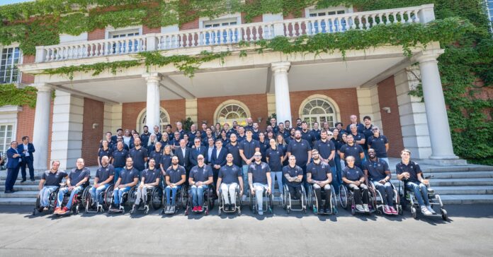 Fotografía institucional del equipo paralímpico español (Moncloa)