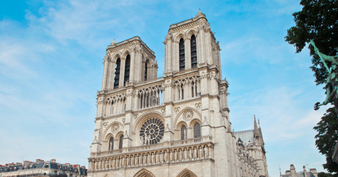 La catedral de Notre Dame es un icónico monumento de París/Adrienn-Pexels