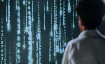 Utilizar la IA en medicina puede ser muy beneficioso, pero también conlleva riesgos (Ron Lach / Pexels)