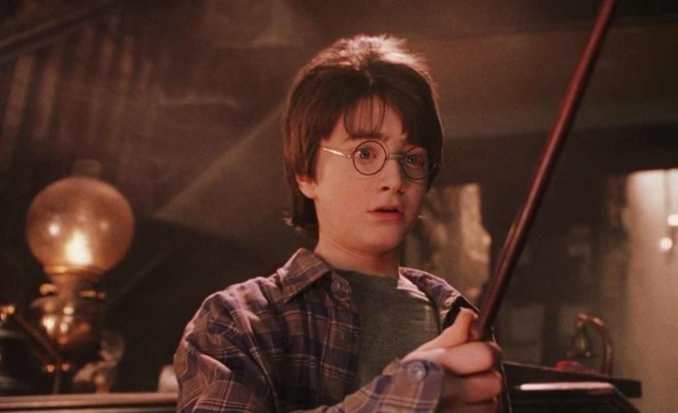 La saga de Harry Potter es una de las producciones emblemáticas de Warner Bros / Fotograma de ‘Harry Potter y la piedra filosofal’ – Film-grab
