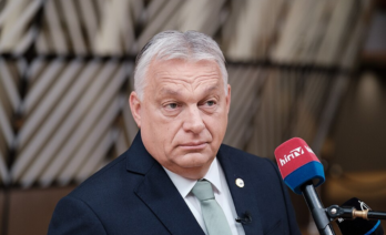 Viktor Orbán en una rueda de prensa (Wikimedia Commons/Sophie Hugon)