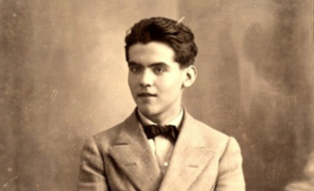 Federico García Lorca en 1914. Foto anónima hallada en la Universidad de Granada en 2007